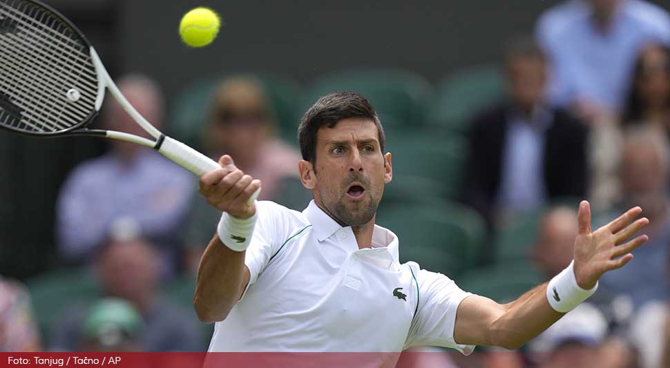 Novak Djokovic Vimbldon Tanjug AP Alastair Grant (2).jpg